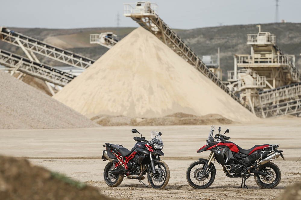 Comparativa trail: BMW F 800 GS Adventure vs Triumph Tiger 800 XC. Galería