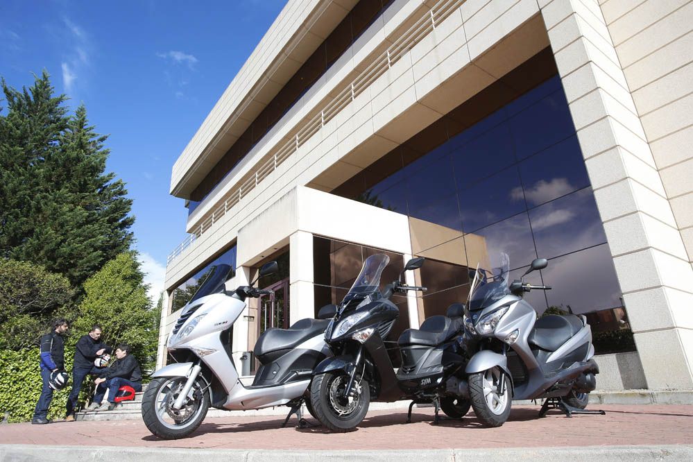 Comparativa scooter 200: Peugeot, SYM y Suzuki. Galería