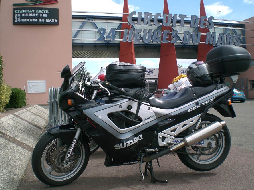 Objetivo 100.000 km: Suzuki GSX750F. Fotos