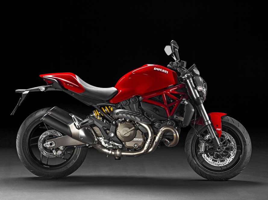 Ducati Monster 821. Fotos