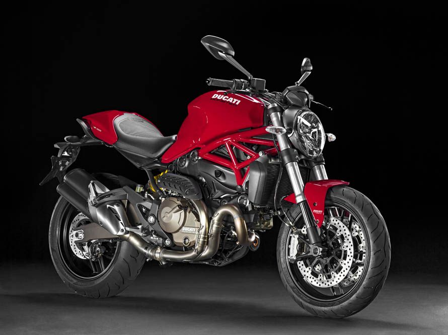 Ducati Monster 821. Fotos