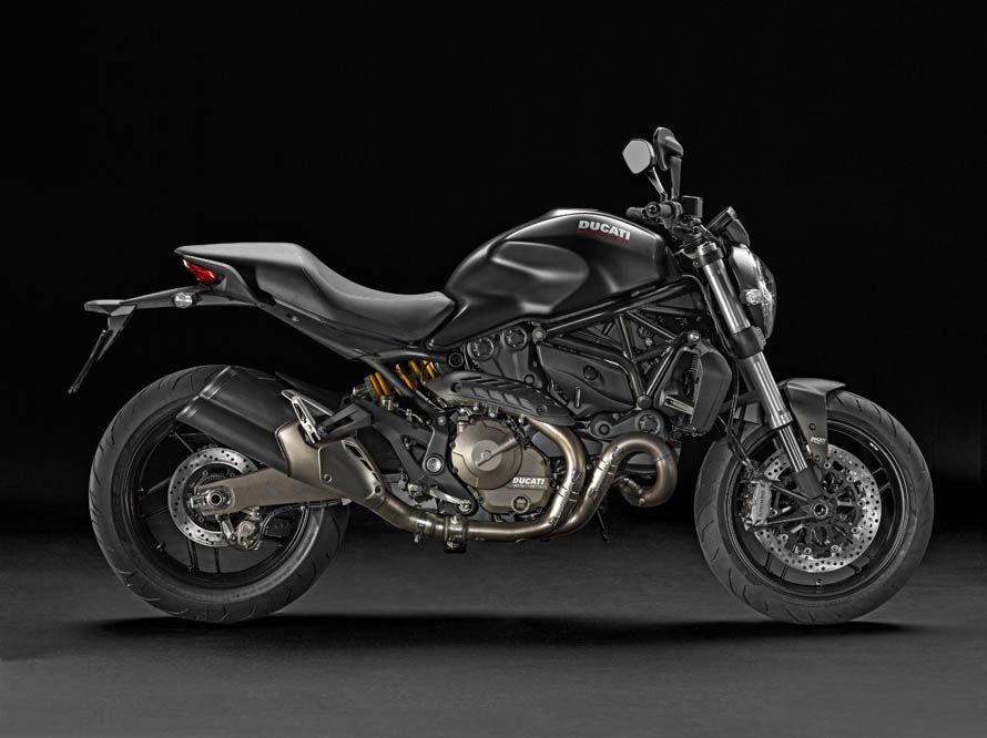 Ducati Monster 821. Fotos