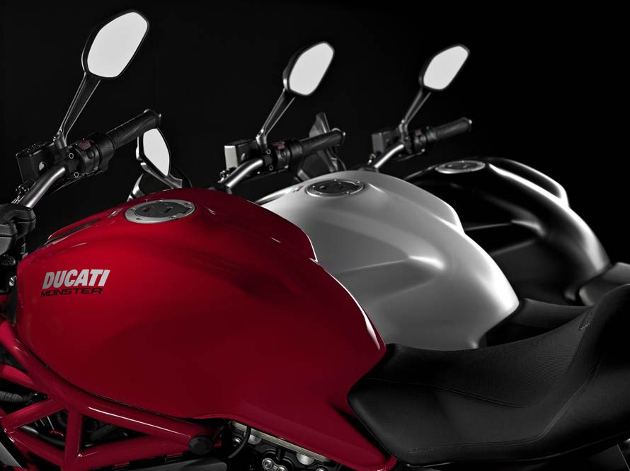 Ducati Monster 821. Fotos