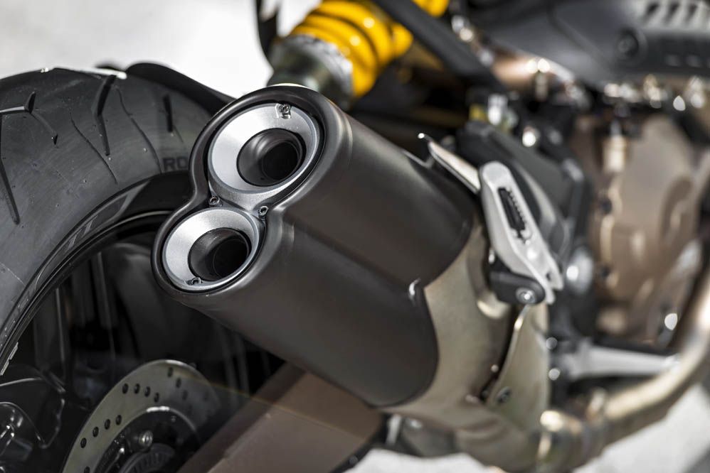 Ducati Monster 821. Fotos