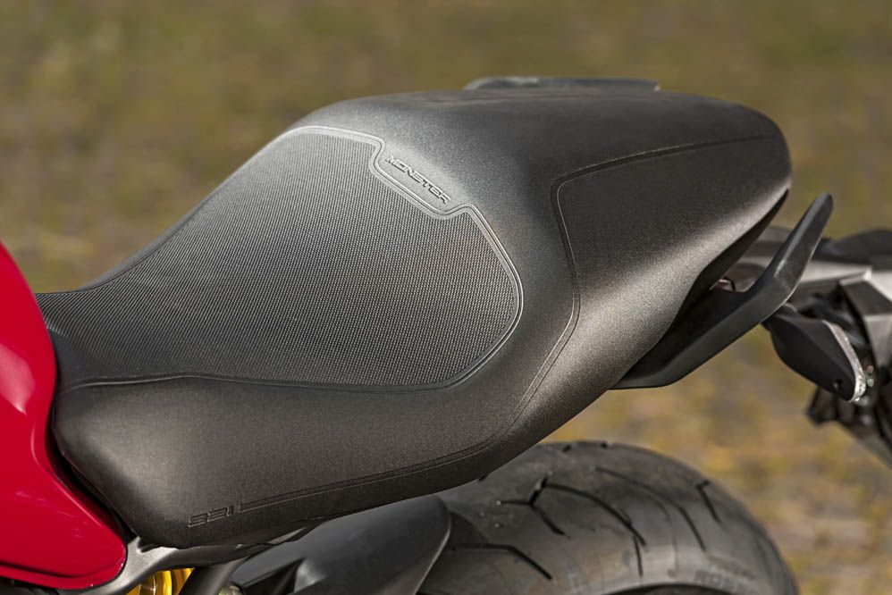 Ducati Monster 821. Fotos