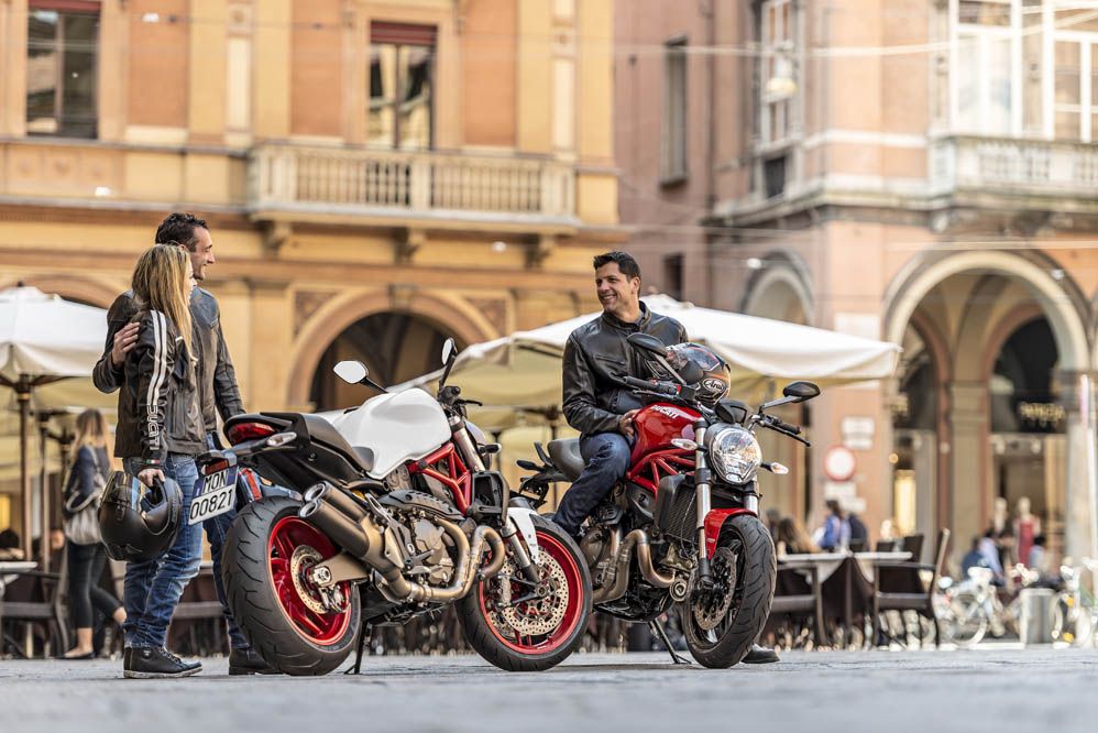 Ducati Monster 821. Fotos