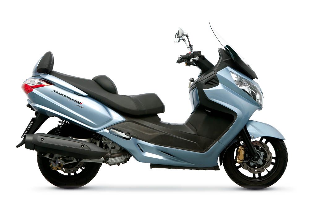 Comparativa scooter 400: Suzuki, SYM y Yamaha. Galería