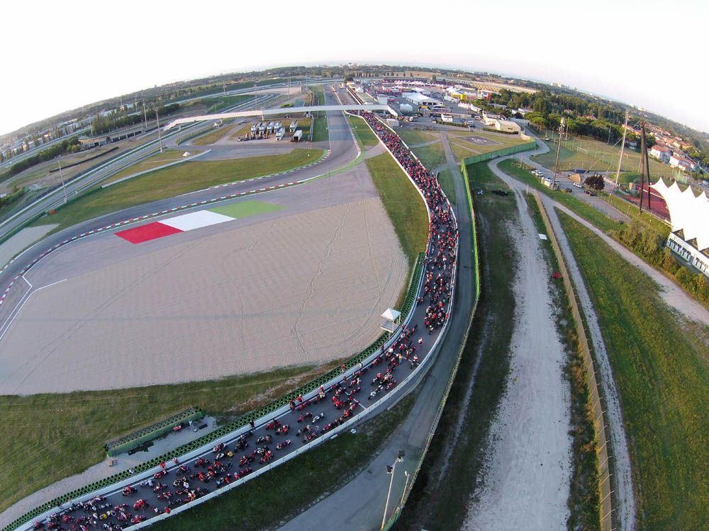 Fotos del World Ducati Week 2014