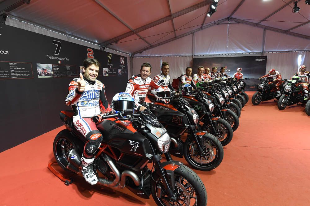 Fotos del World Ducati Week 2014