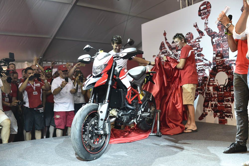 Fotos del World Ducati Week 2014