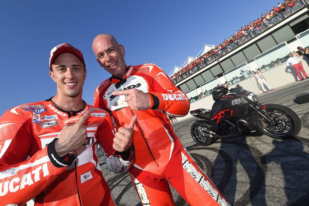 Fotos del World Ducati Week 2014