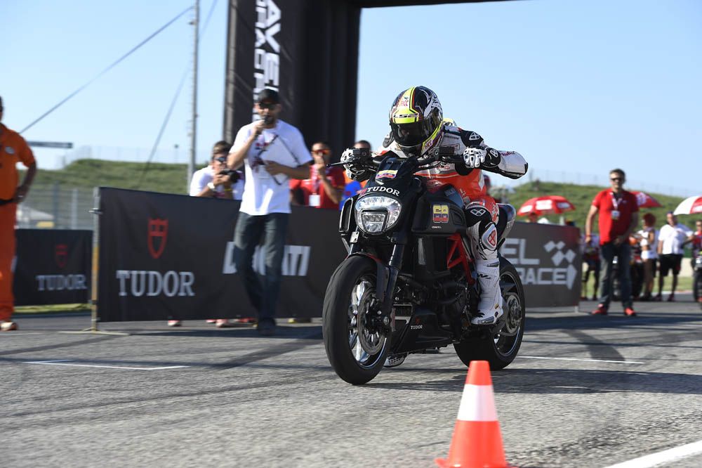 Fotos del World Ducati Week 2014