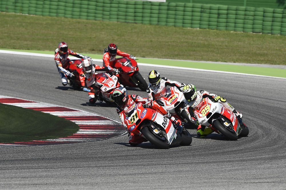 Fotos del World Ducati Week 2014