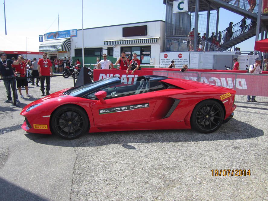Fotos del World Ducati Week 2014
