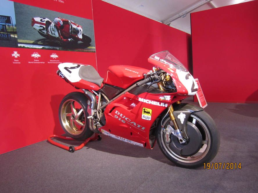 Fotos del World Ducati Week 2014