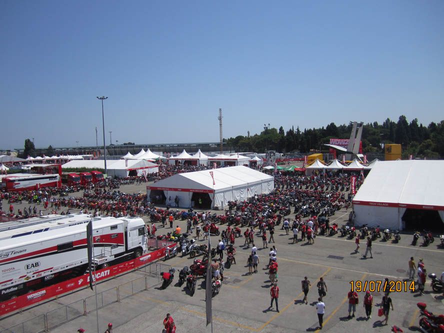 Fotos del World Ducati Week 2014