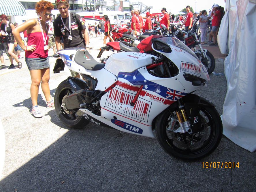 Fotos del World Ducati Week 2014