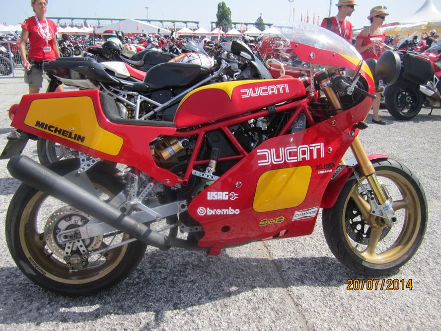 Fotos del World Ducati Week 2014