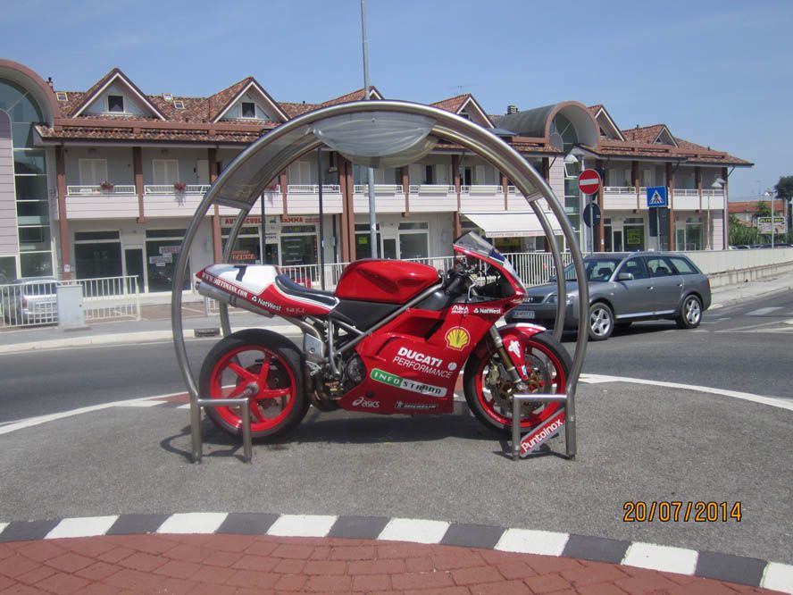 Fotos del World Ducati Week 2014