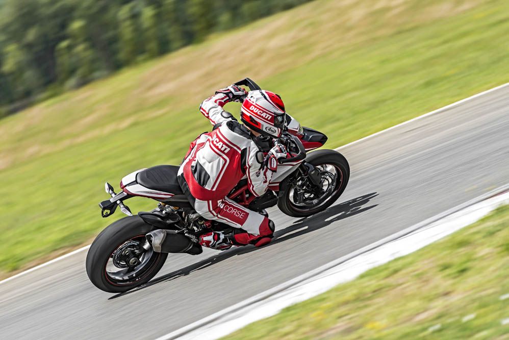 Ducati Hypermotard SP 2015. Fotos