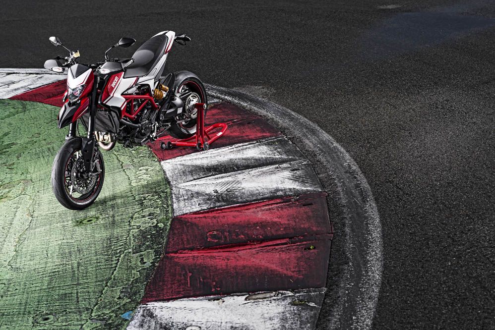 Ducati Hypermotard SP 2015. Fotos