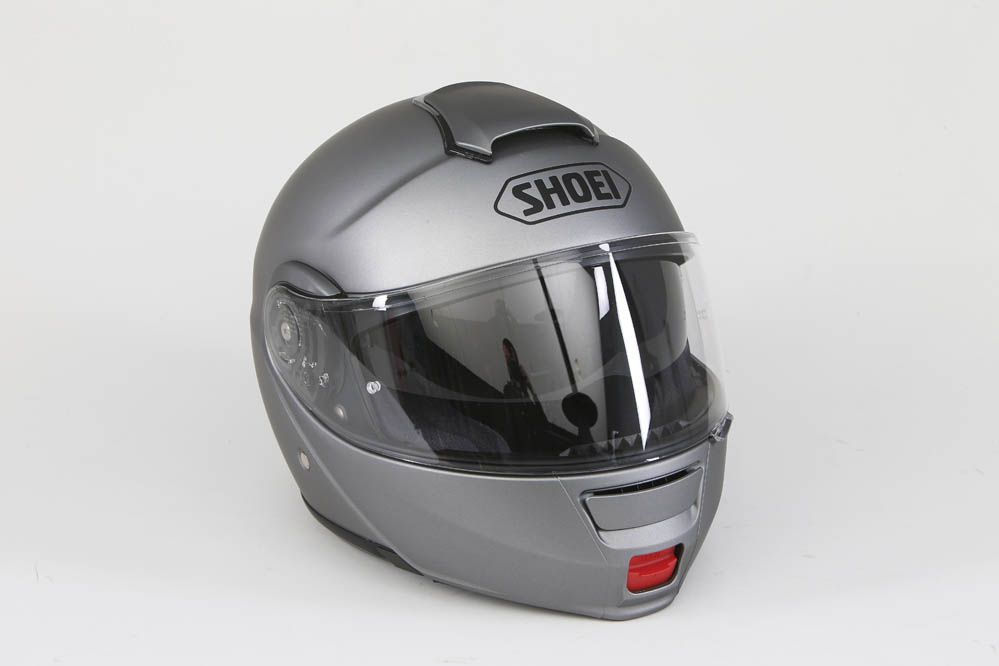 Informe: cascos abatibles
