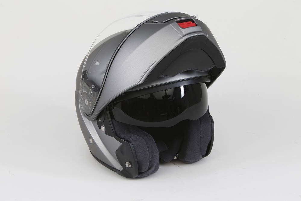 Informe: cascos abatibles