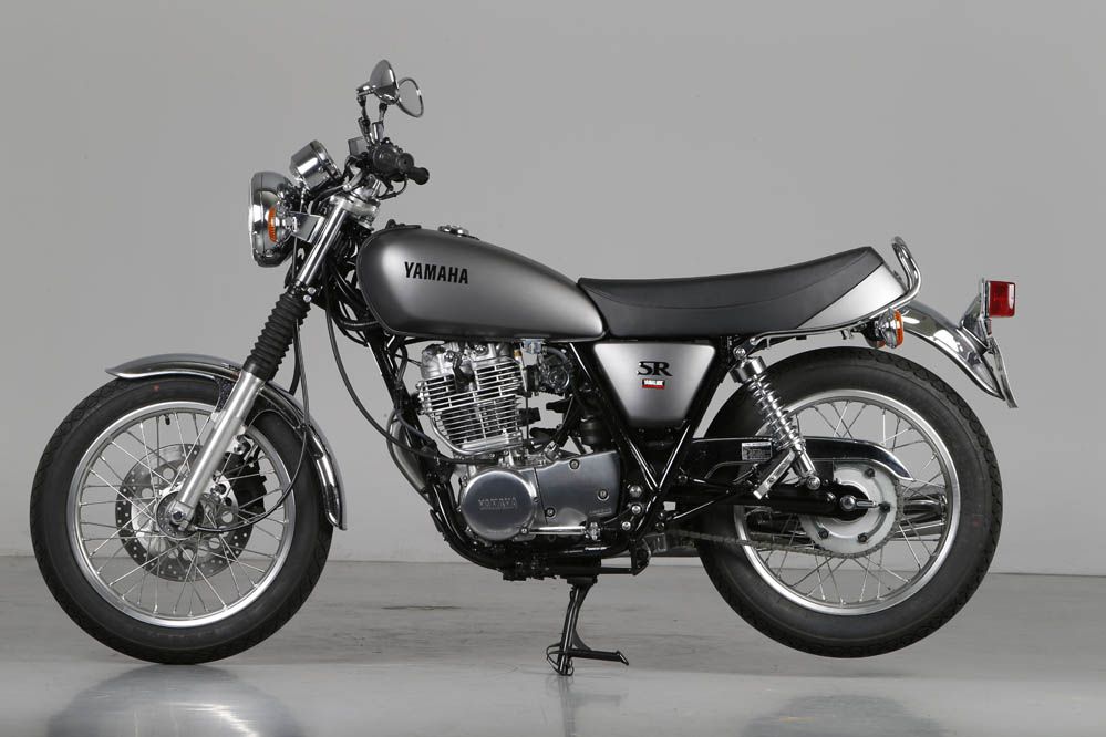 Comparativa: Royal Enfield Continental GT vs Yamaha SR400. Galería