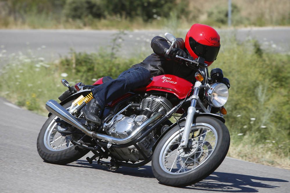 Comparativa: Royal Enfield Continental GT vs Yamaha SR400. Galería