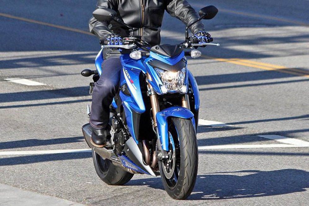 Fotos espía de la Suzuki GSX-S1000. Galería