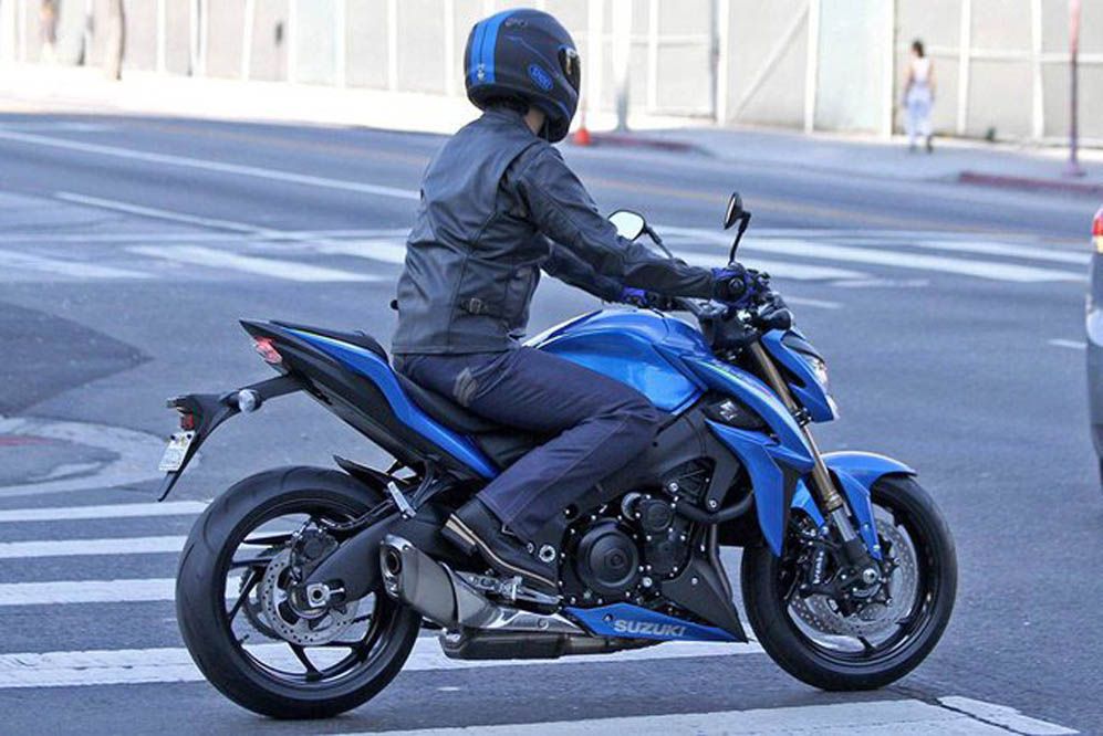 Fotos espía de la Suzuki GSX-S1000. Galería