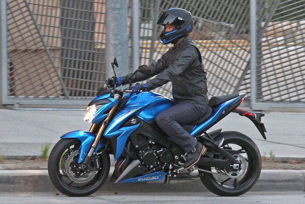 Fotos espía de la Suzuki GSX-S1000. Galería