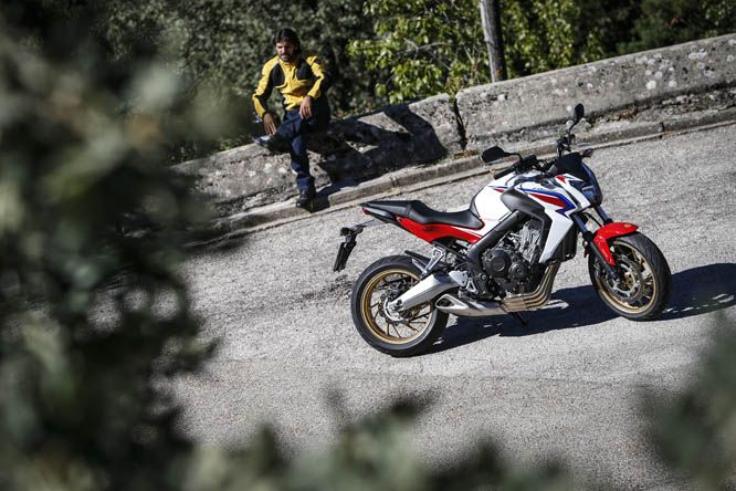Honda CB650F 2014. Galería de fotos