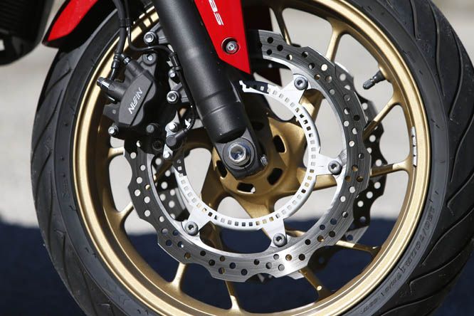 Honda CB650F 2014. Galería de fotos