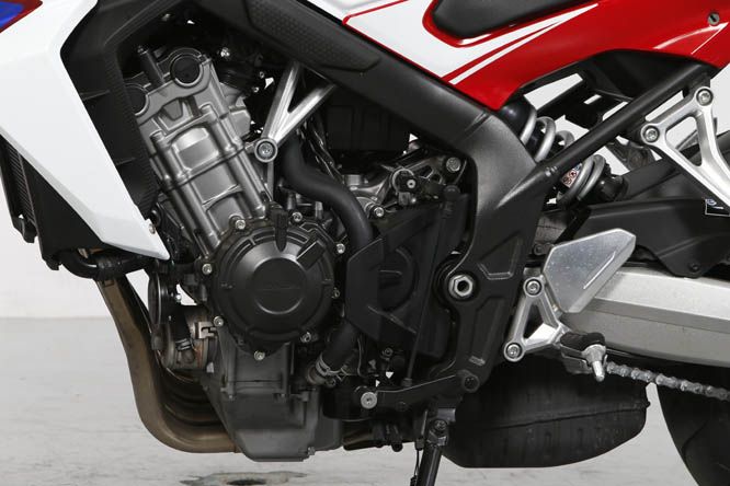 Honda CB650F 2014. Galería de fotos