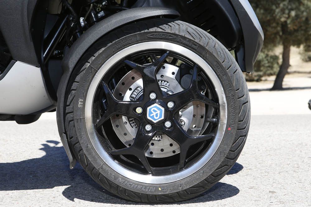 Piaggio MP3 500 ABS Sport. Fotos