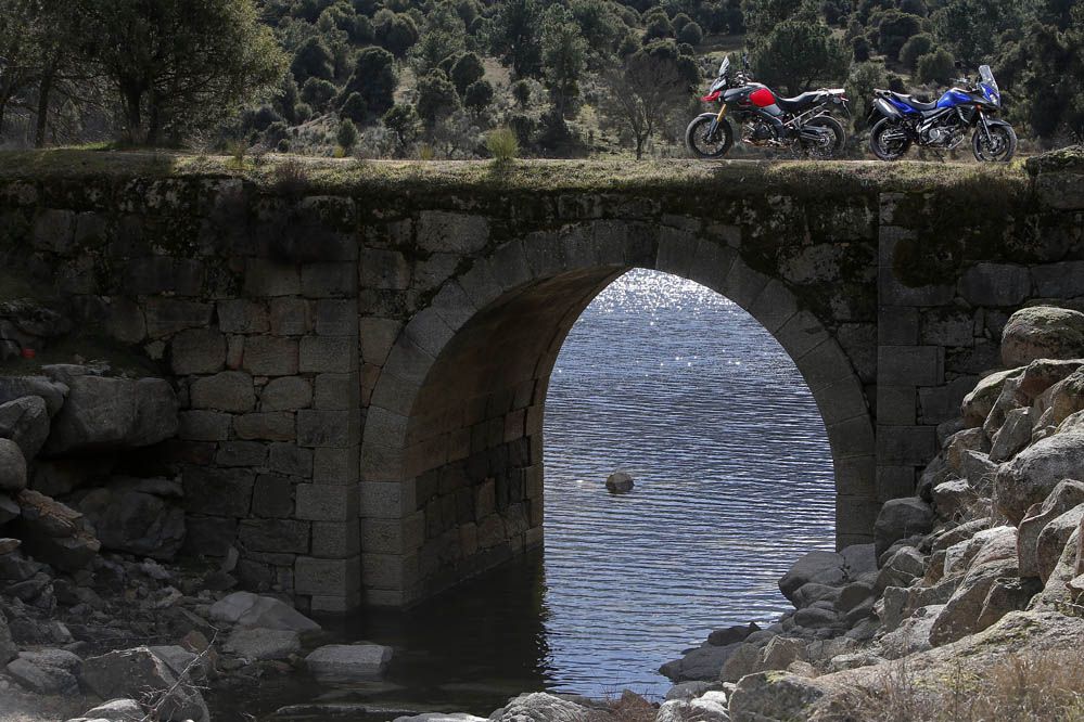 Comparativa Suzuki V-Strom 1000 y 650. Fotos