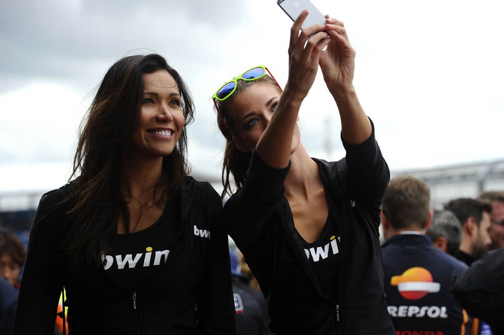 Las chicas del GP de Gran Bretaña. Fotos