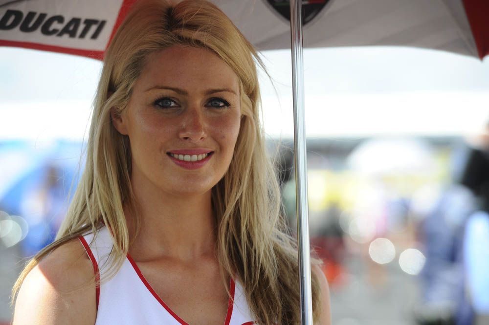 Las chicas del GP de Gran Bretaña. Fotos