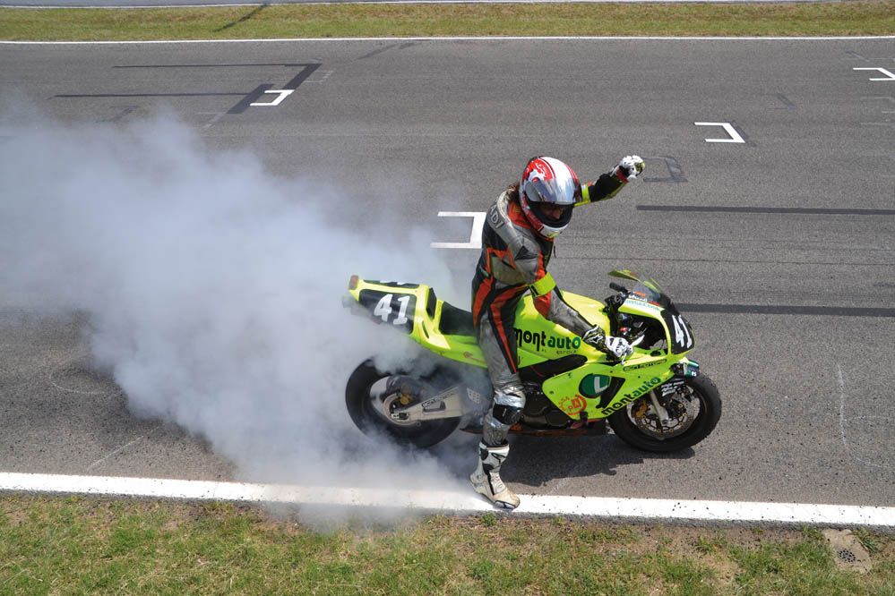 Héroes anónimos en las 24 Horas de Catalunya. Galería