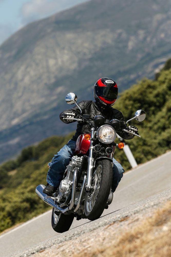 Comparativa BMW R nineT- Honda CB1100EX. Galería