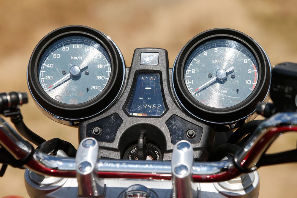 Comparativa BMW R nineT- Honda CB1100EX. Galería