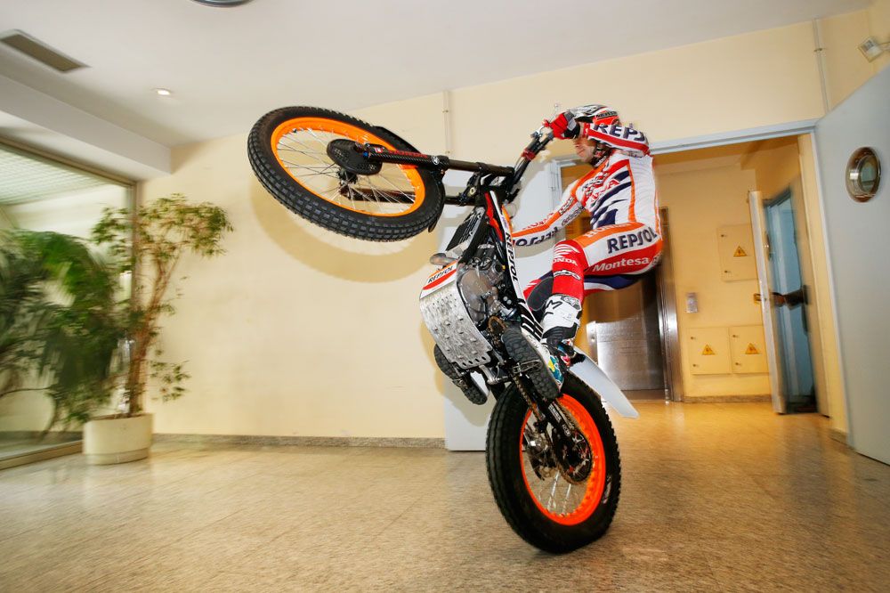 Entrevista a Toni Bou tras su octavo título mundial en Trial Outdoor. Galería