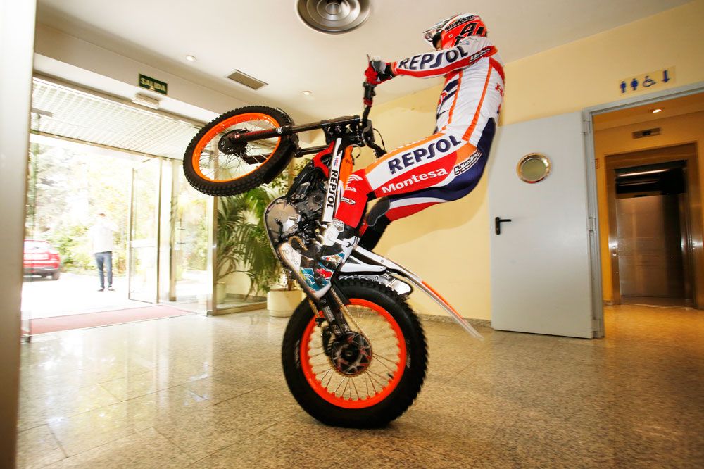 Entrevista a Toni Bou tras su octavo título mundial en Trial Outdoor. Galería