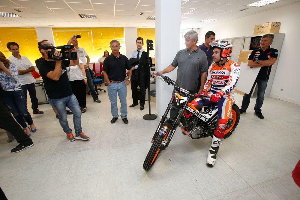 Entrevista a Toni Bou tras su octavo título mundial en Trial Outdoor. Galería