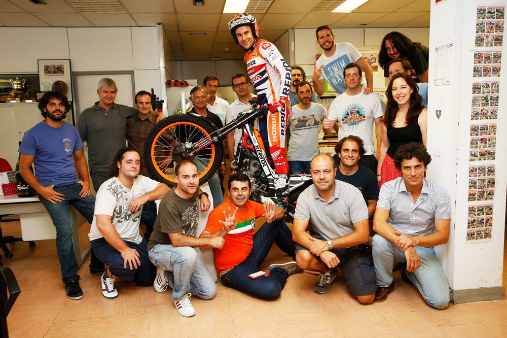 Entrevista a Toni Bou tras su octavo título mundial en Trial Outdoor. Galería