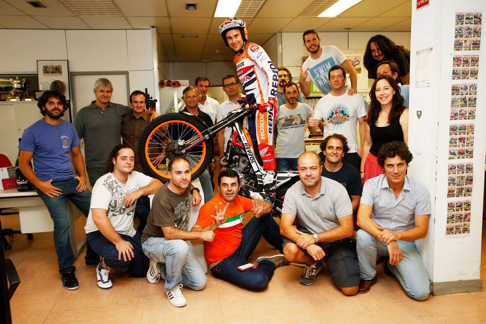 Entrevista a Toni Bou tras su octavo título mundial en Trial Outdoor. Galería