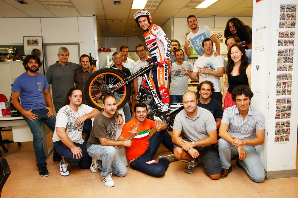 Entrevista a Toni Bou tras su octavo título mundial en Trial Outdoor. Galería