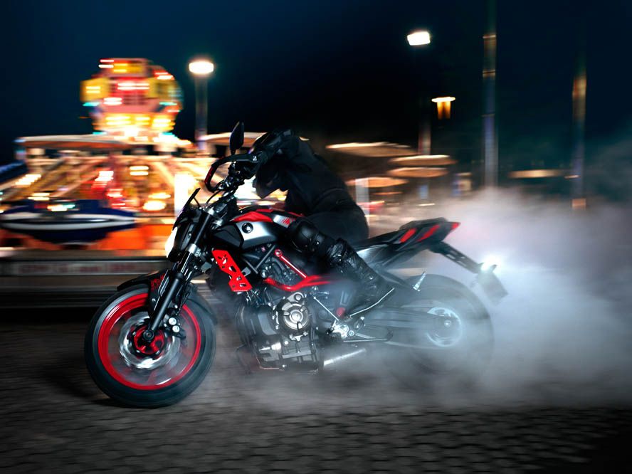 Yamaha MT-07 MotoCage. Fotos