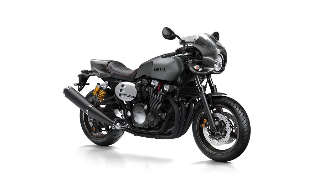 Yamaha XJR1300 Racer. Fotos